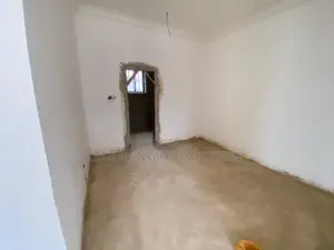 6bdrm House in Tseaddo for sale