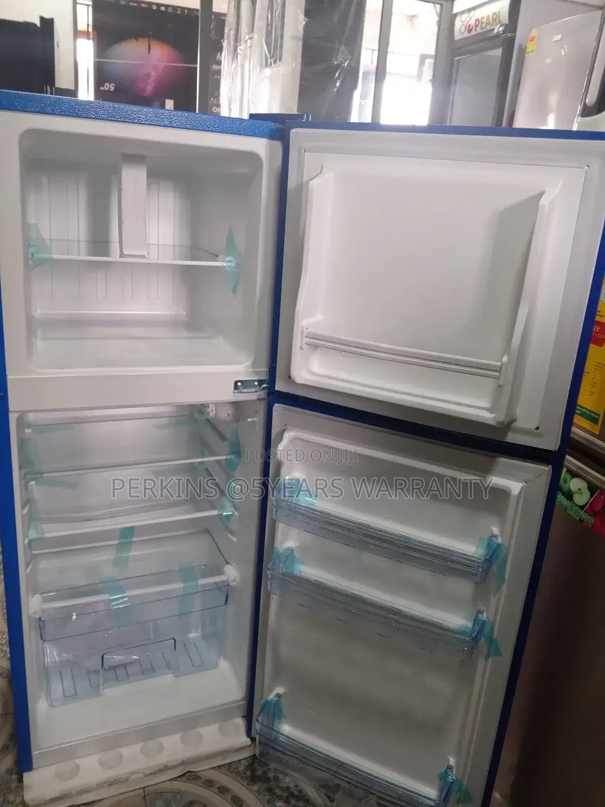 High Cooling 108l Westpool Double Door Glass Refrigerator