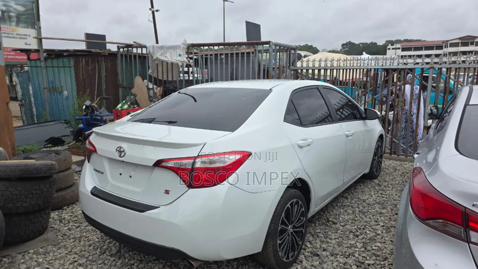 Toyota Corolla S 4dr Sedan (1.8L 4cyl CVT) 2016 White