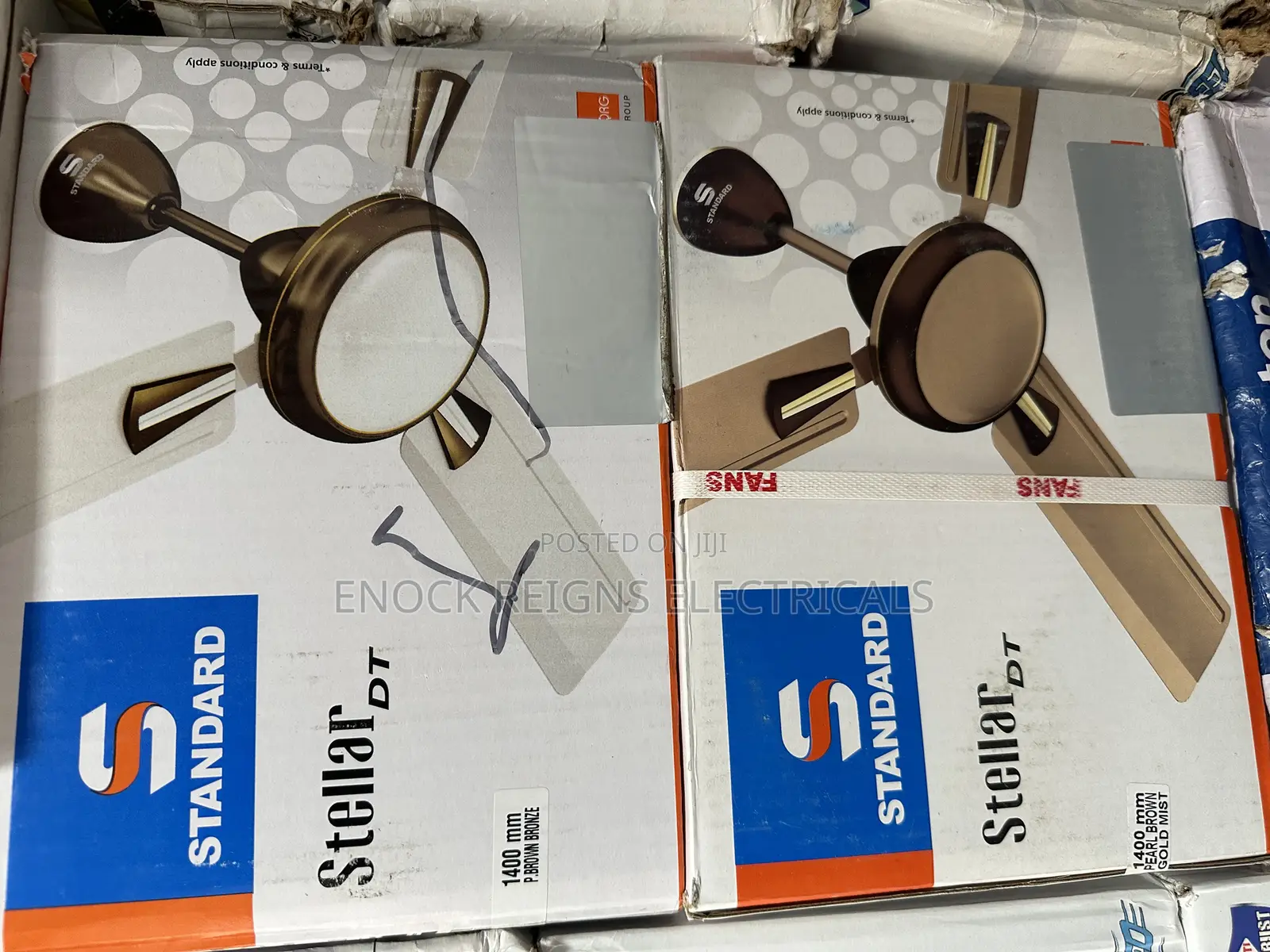 Standard Stella Ceiling Fan