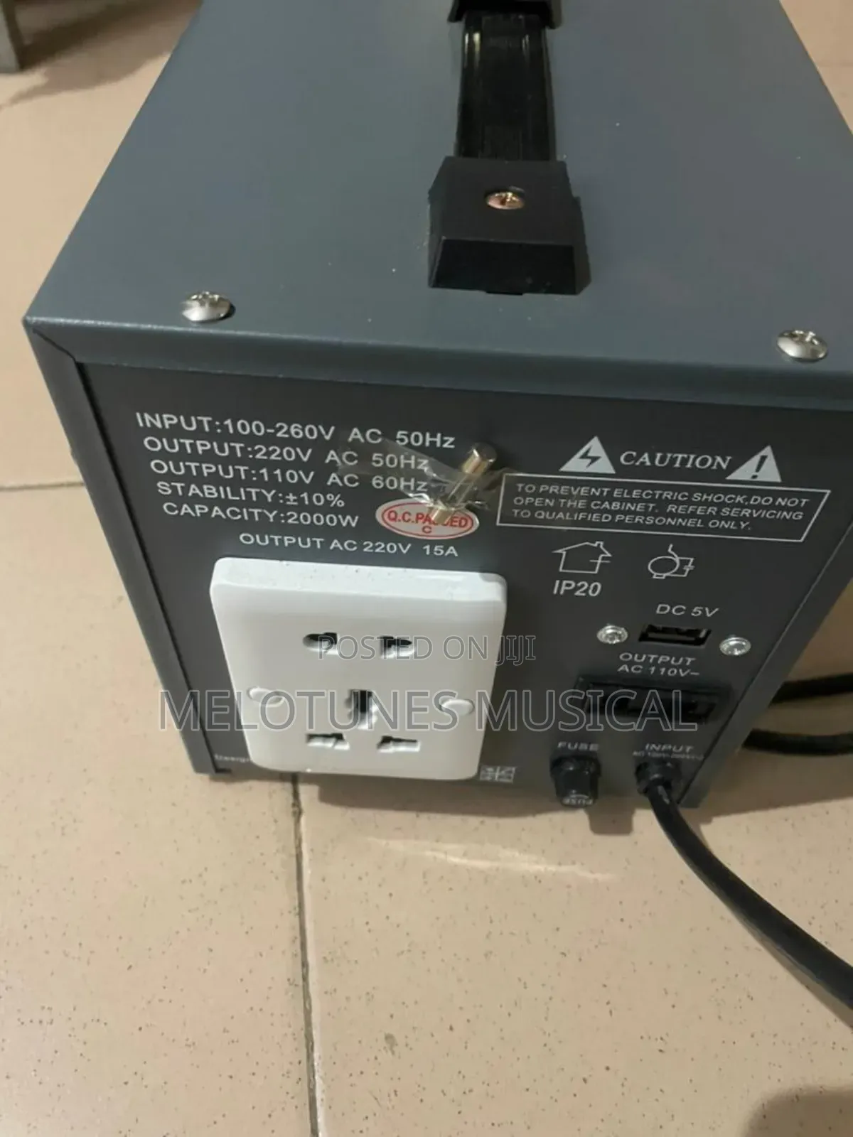 Ssta St-Avr2000va Automatic Voltage Regulator.