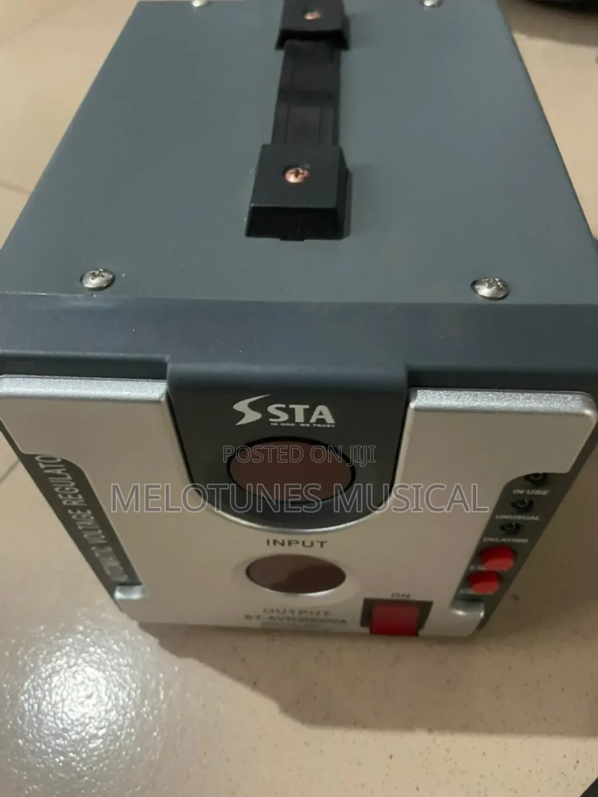 Ssta St-Avr2000va Automatic Voltage Regulator.