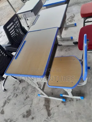 Ŕine Study Desk
