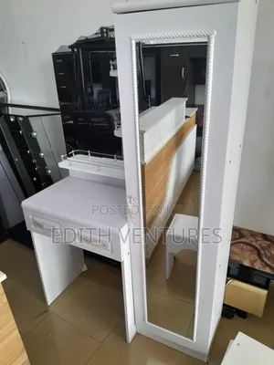 Grandsty Desk