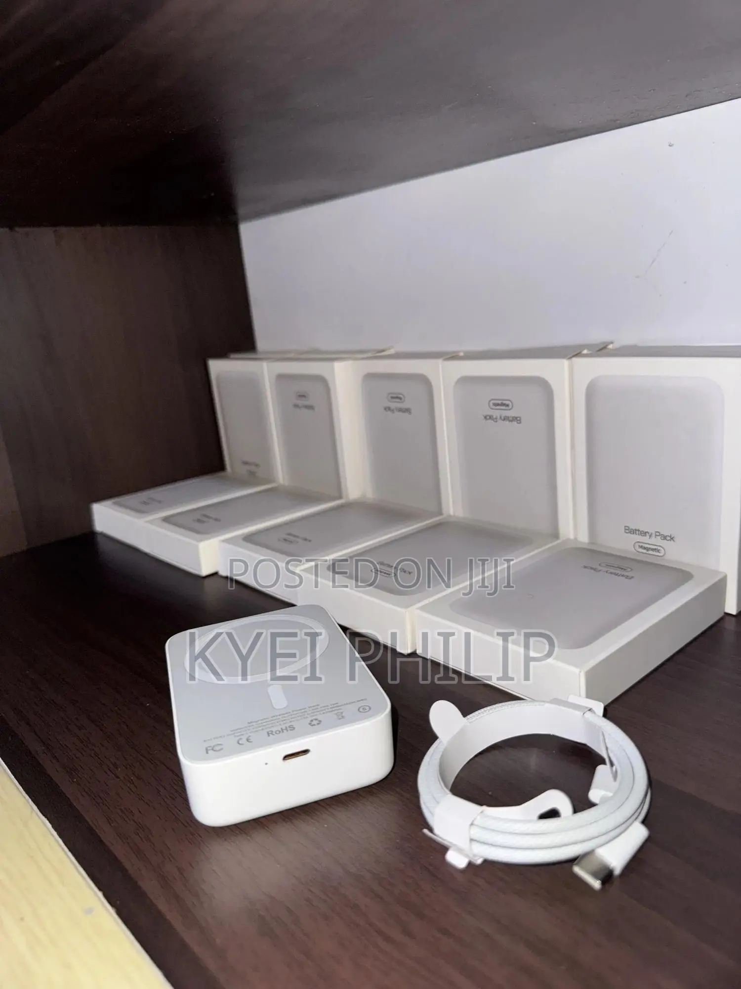 Magnetic Power Bank