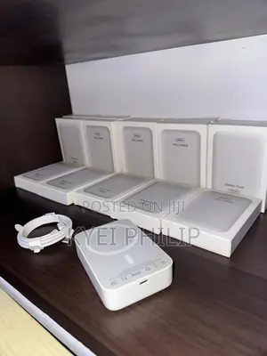 Magnetic Power Bank