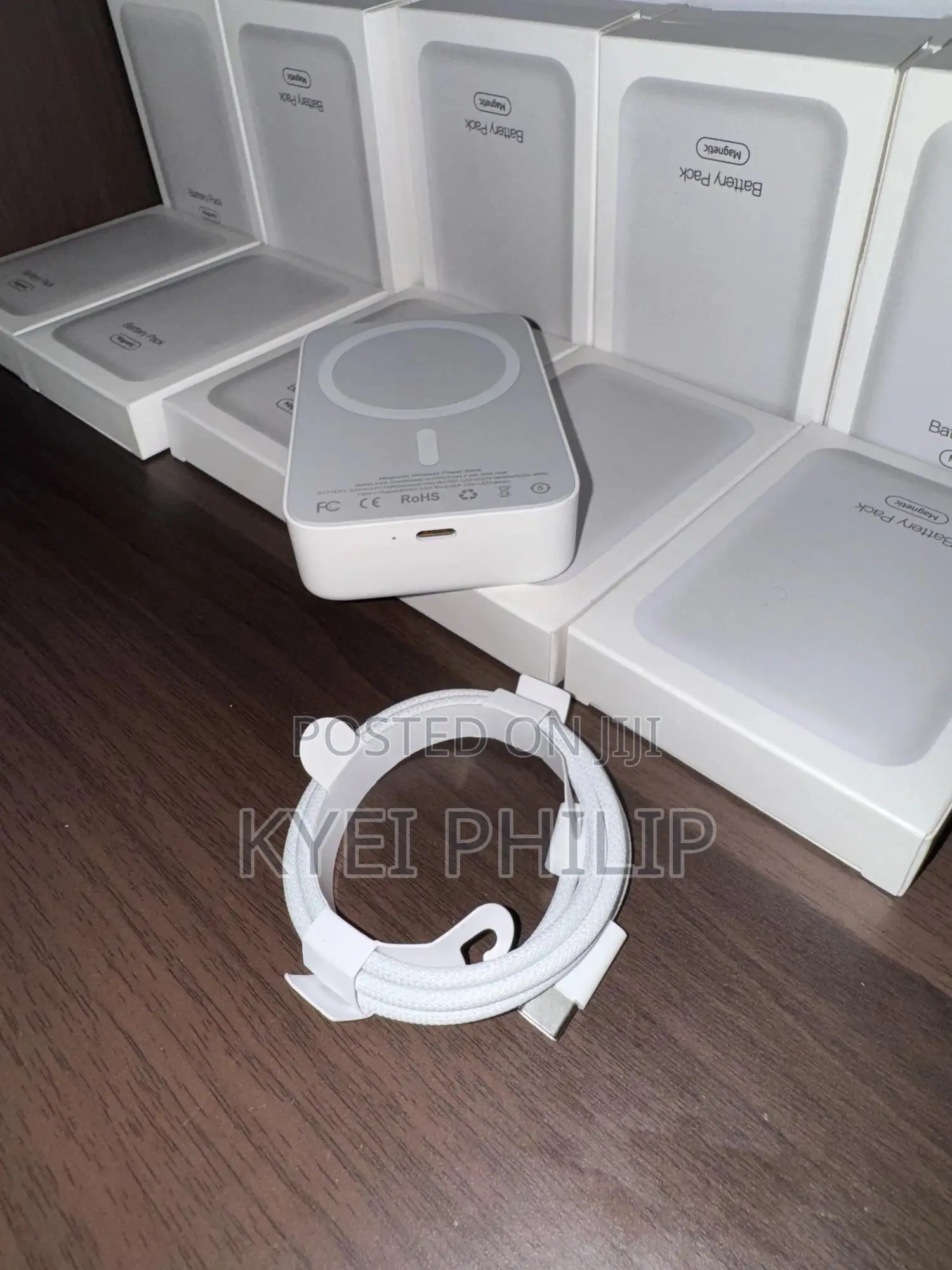 Magnetic Power Bank