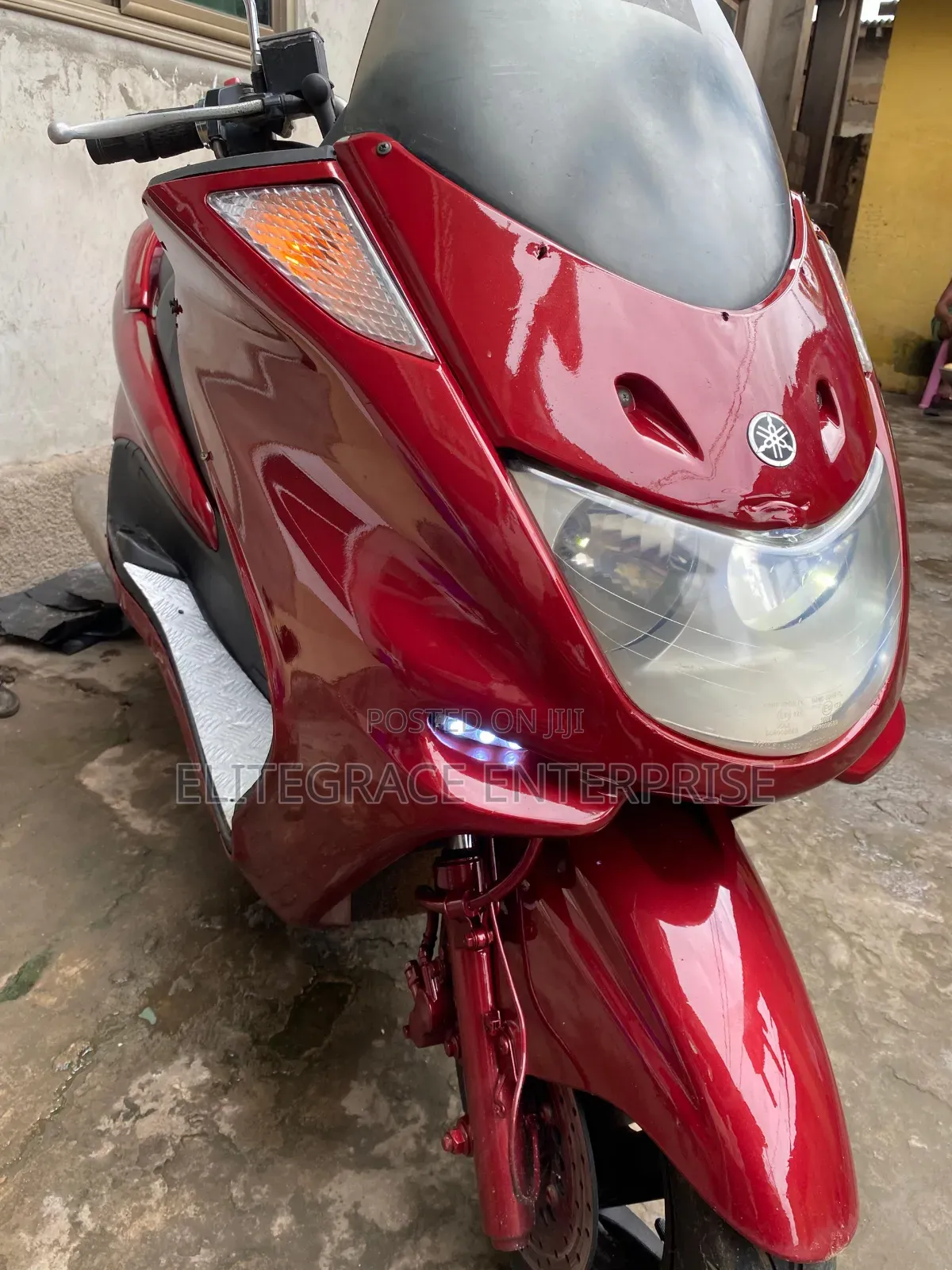 Yamaha Majesty 2019 Gray
