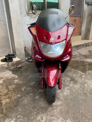 Yamaha Majesty 2019 Gray