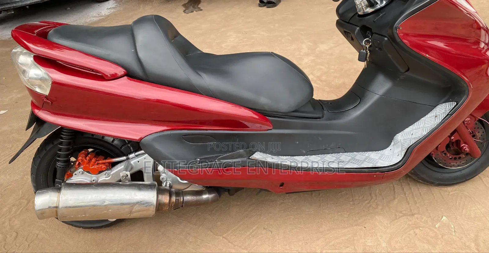 Yamaha Majesty 2019 Gray