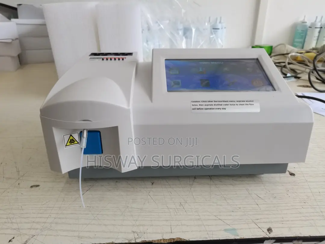 Chemistry Analyzer Touch Screen With 10 Incubation Chambers