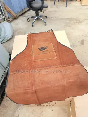 Quality Leather Welding Apron - Brown.