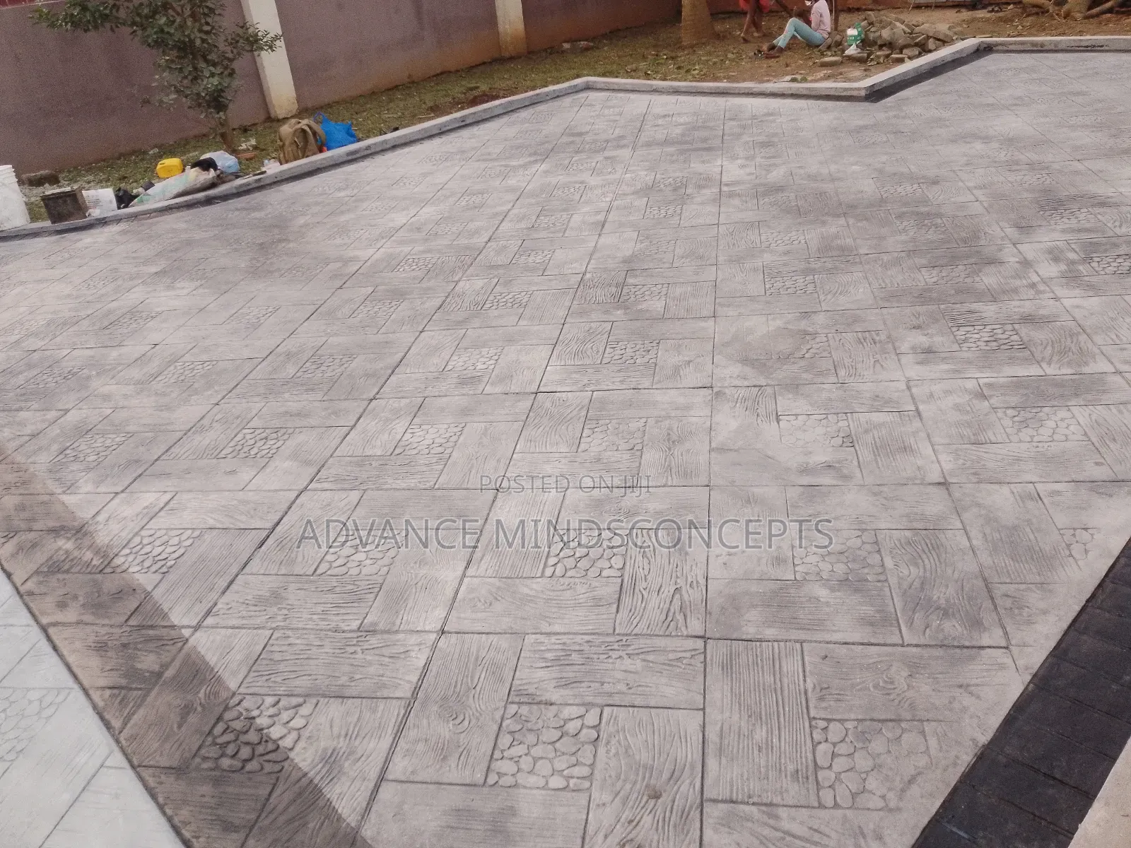 Floor Design (Square Wood With Silver Color)