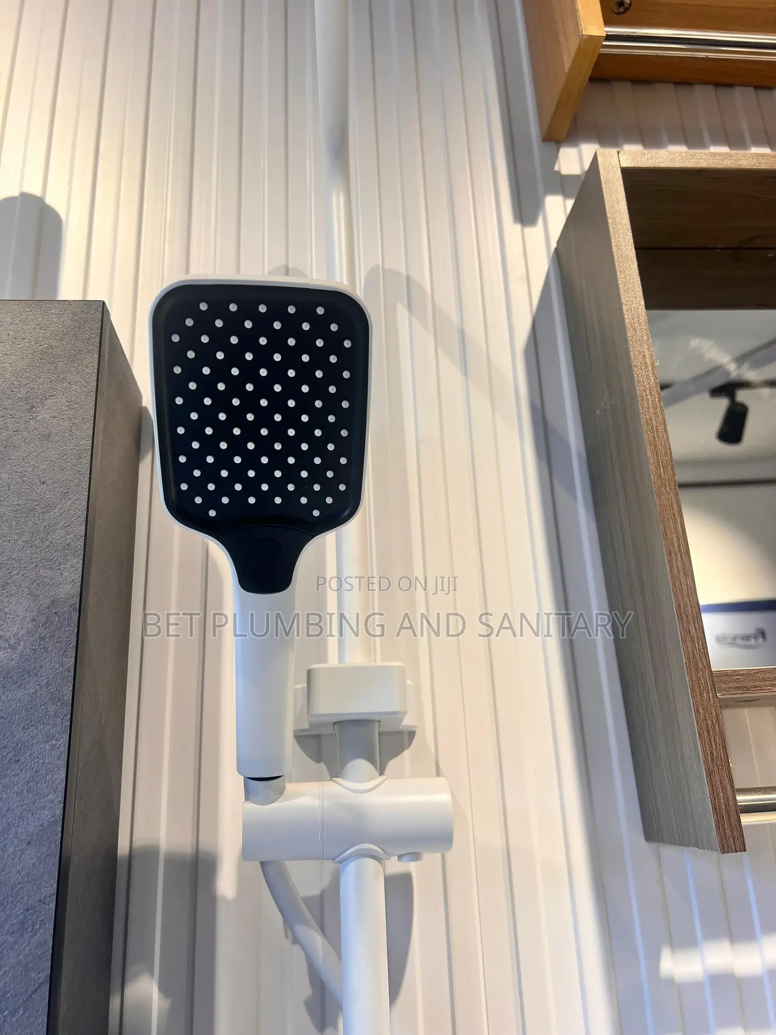 White 4in1 Sensor Shower_piano Shower_smart Bathroom Shower
