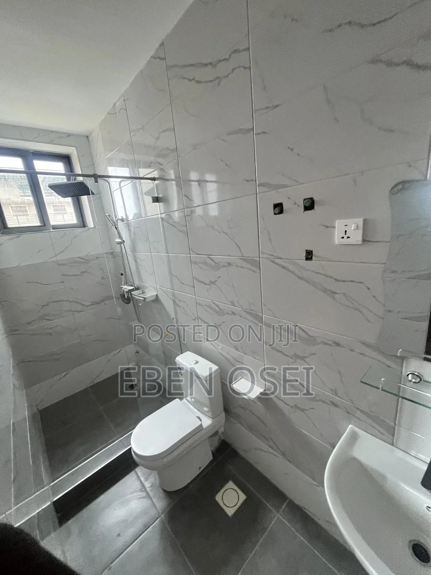 2bdrm Apartment in Dansoman for rent