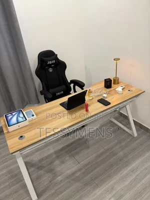 Gaming Table (160 by 60 Cm)