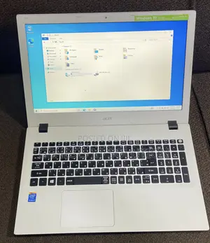 Laptop Acer Aspire E5-573 8GB Intel Core I3 HDD 500GB