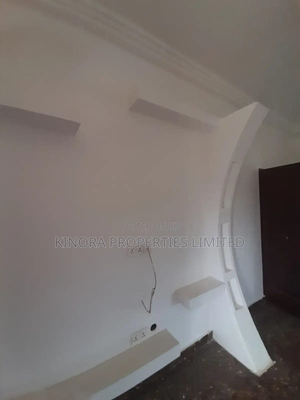 2bdrm Bungalow in Home Away Hotel, Adenta for rent