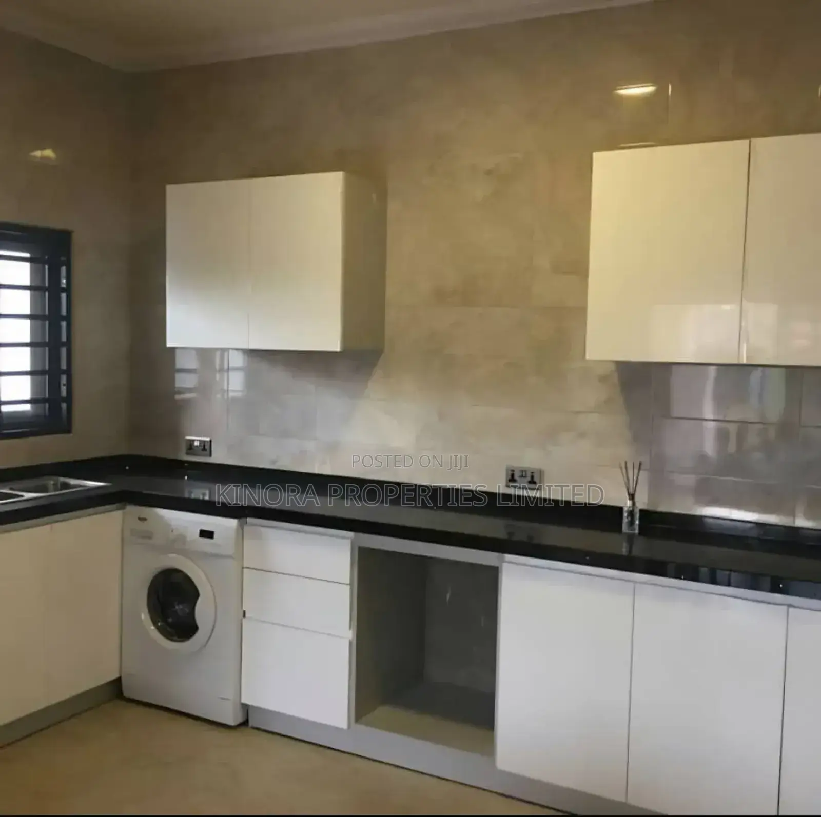 4bdrm Duplex in Ability Down for rent