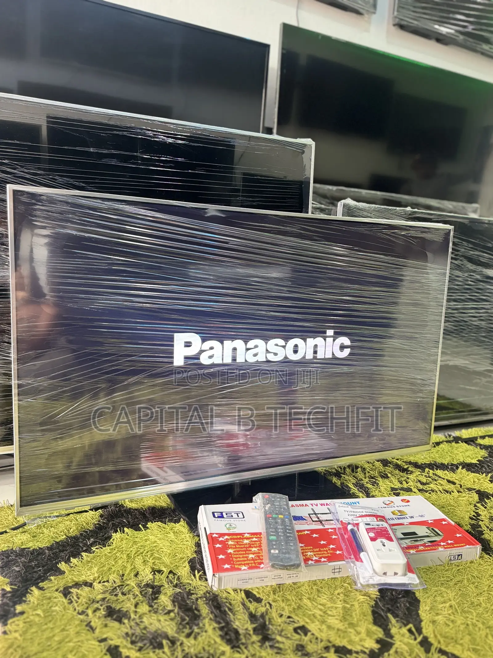 43inches Full Digital Satellite Smart Panasonic Tv