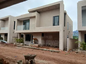 4bdrm House in Nmai-Dzorn for sale