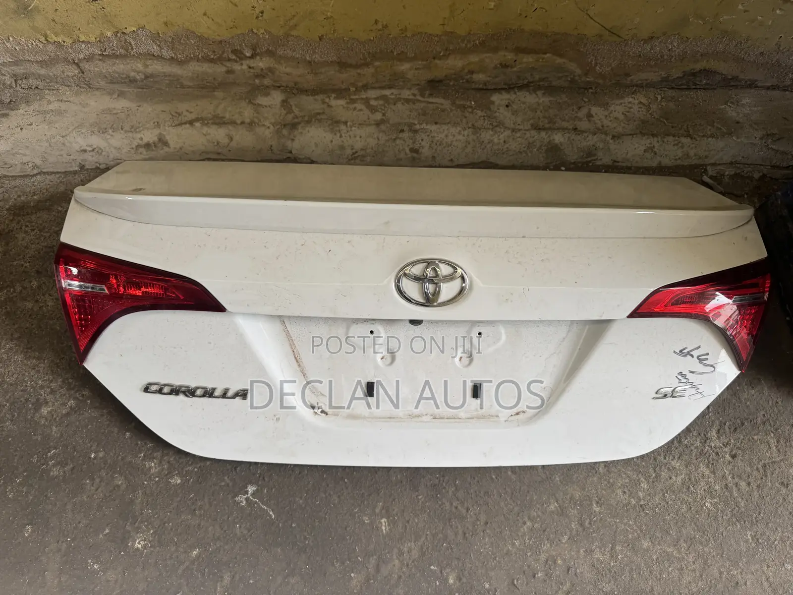 2014-2019 Toyota Corolla Sedan Rear Trunk