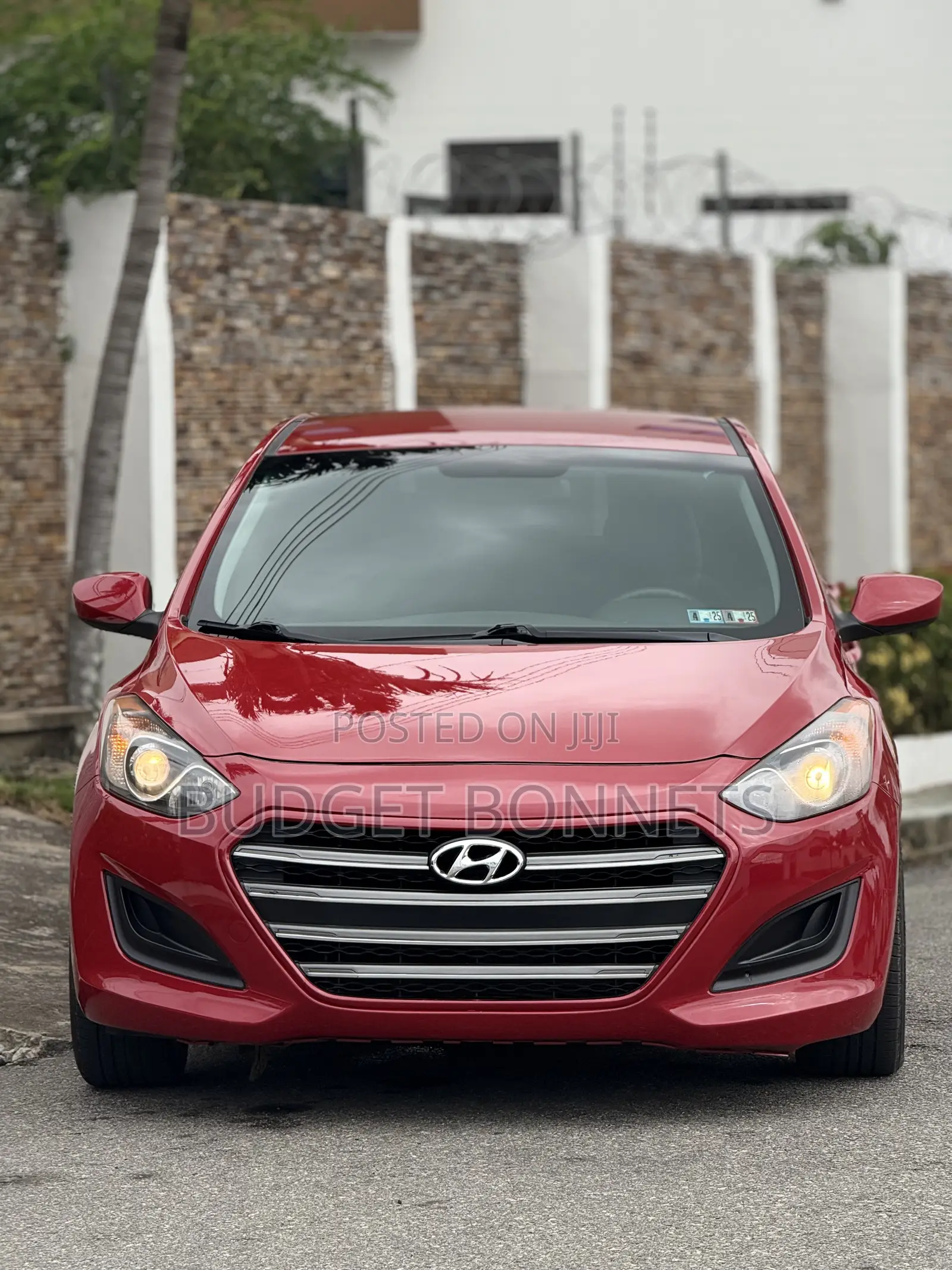Hyundai Elantra SE 4dr Sedan (1.8L 4cyl 6A) 2015 Red