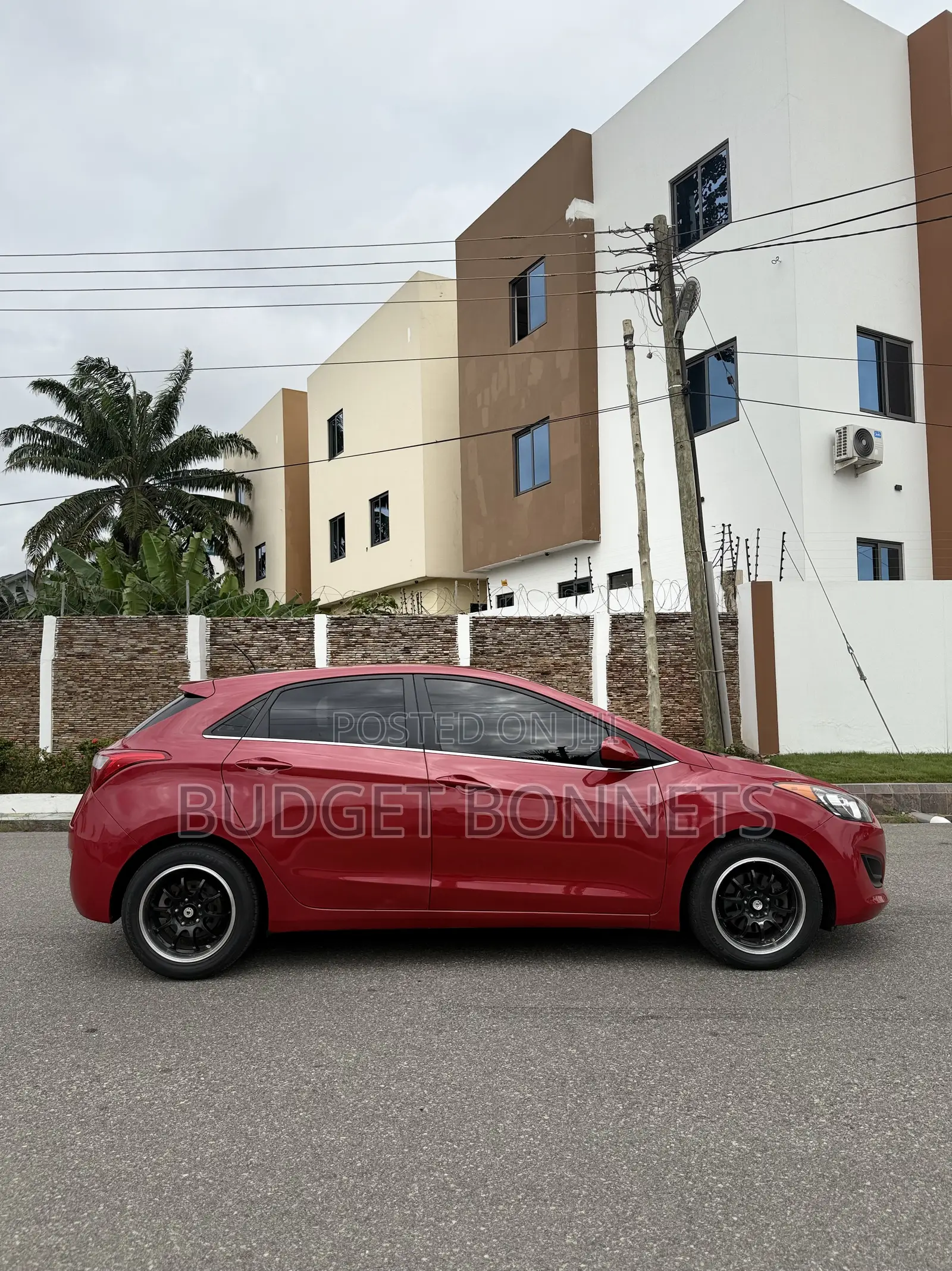 Hyundai Elantra SE 4dr Sedan (1.8L 4cyl 6A) 2015 Red