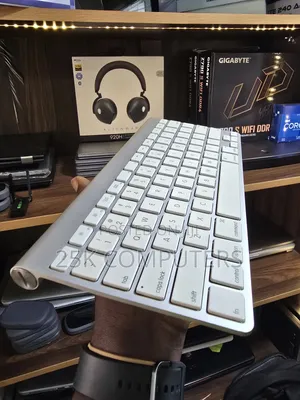 Apple Magic Keyboard 1