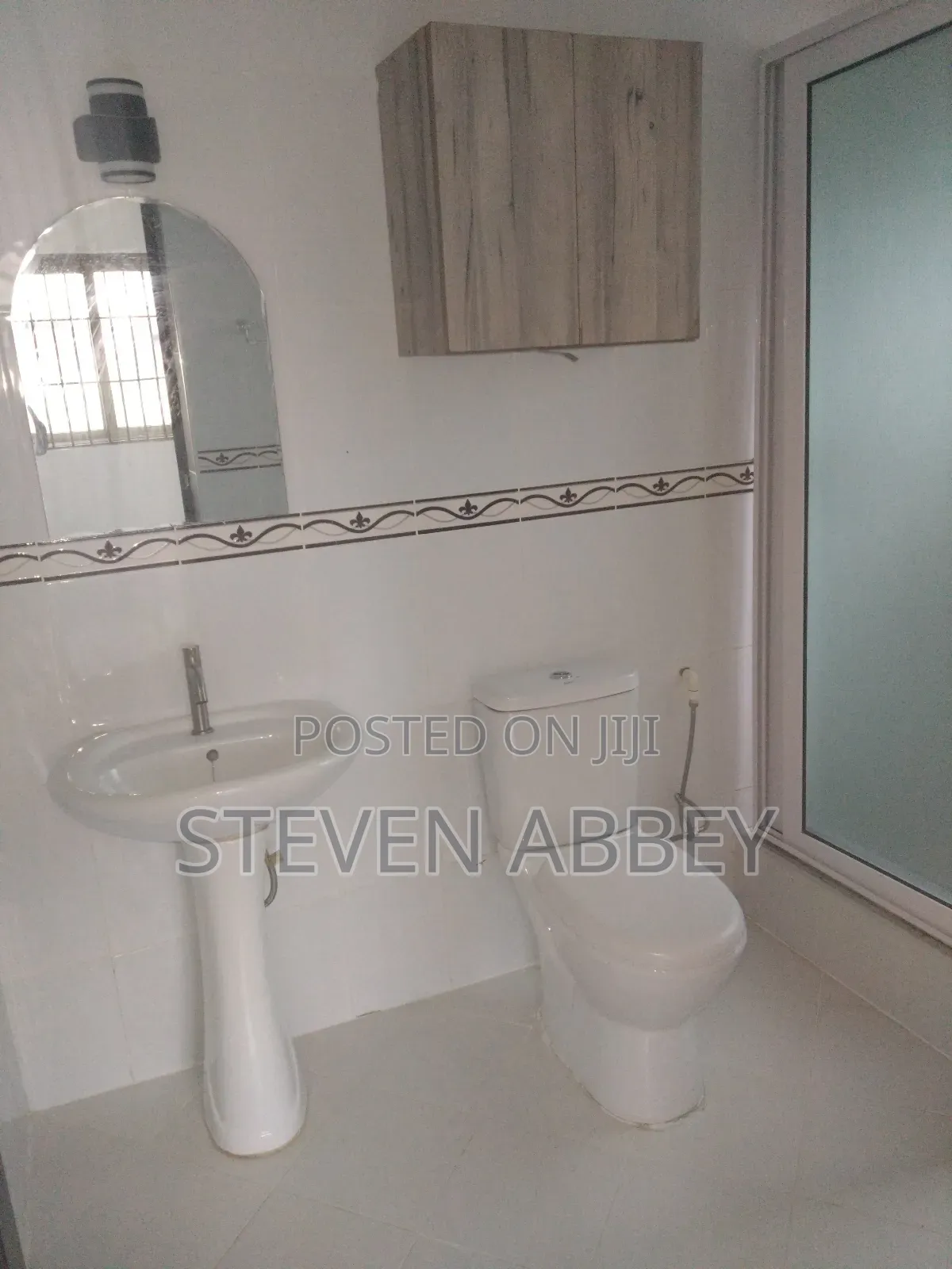 3bdrm Apartment in Adom Agency, Teshie for rent