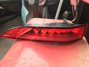 Jaguar F-Pace Taillight