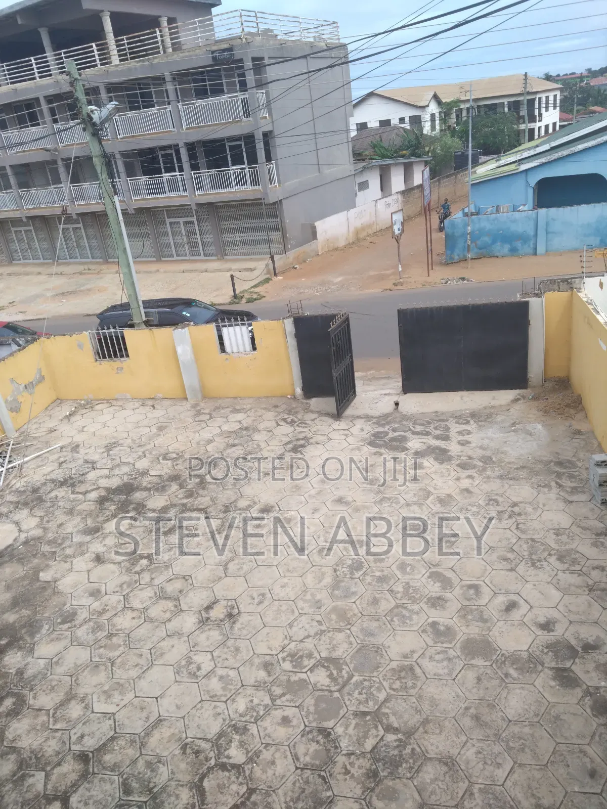 4bdrm Apartment in Adom Agency, Teshie for rent