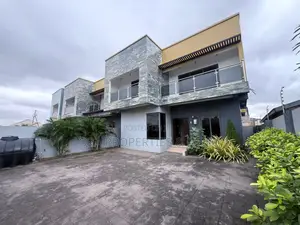 4bdrm House in Oyarifa, Ghana Flag for sale
