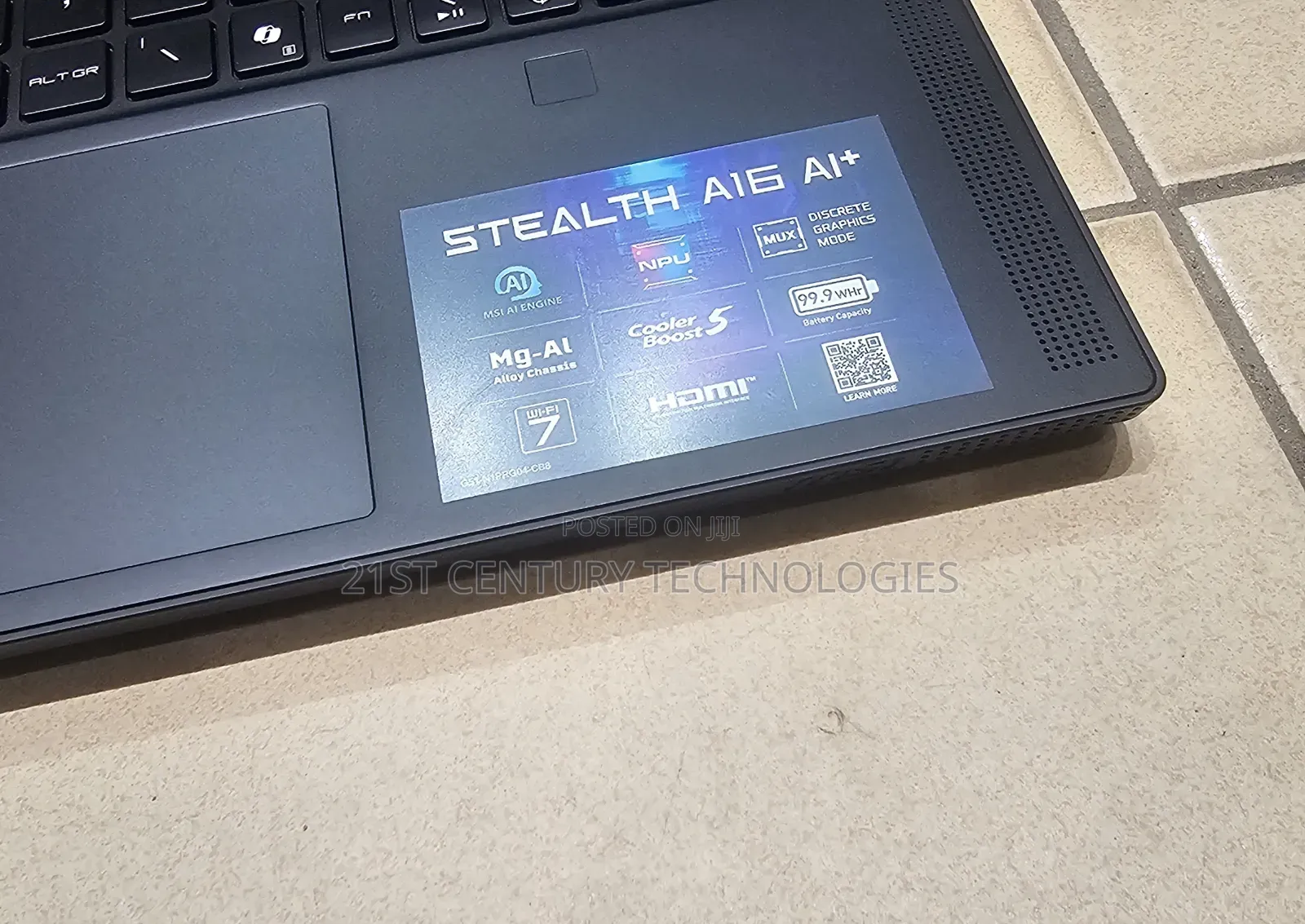 Laptop MSI Stealth 16 AI Studio 32GB AMD Ryzen 9 SSD 1T