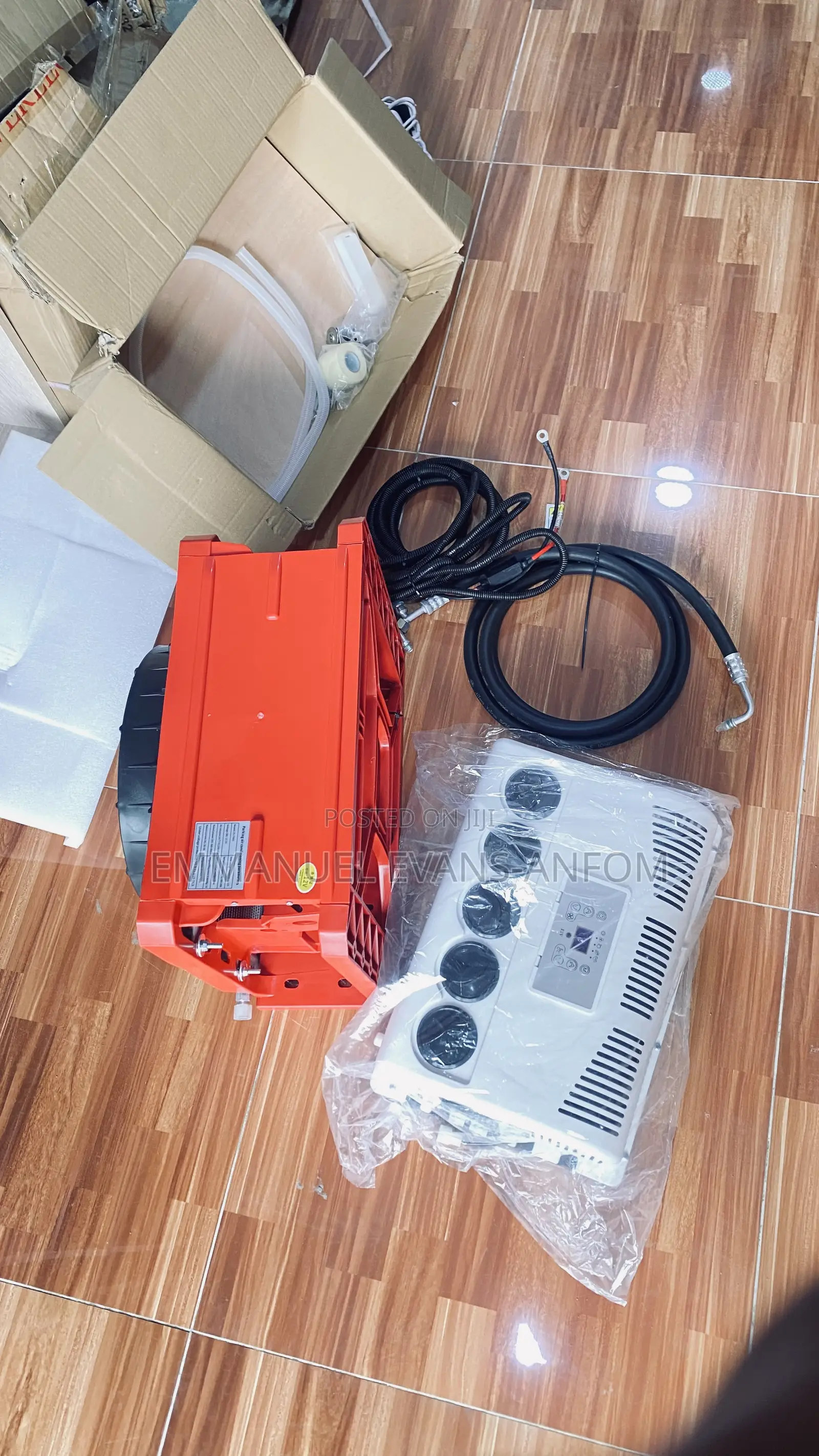 12v/24v Dc Split Airconditioner Ts-2400