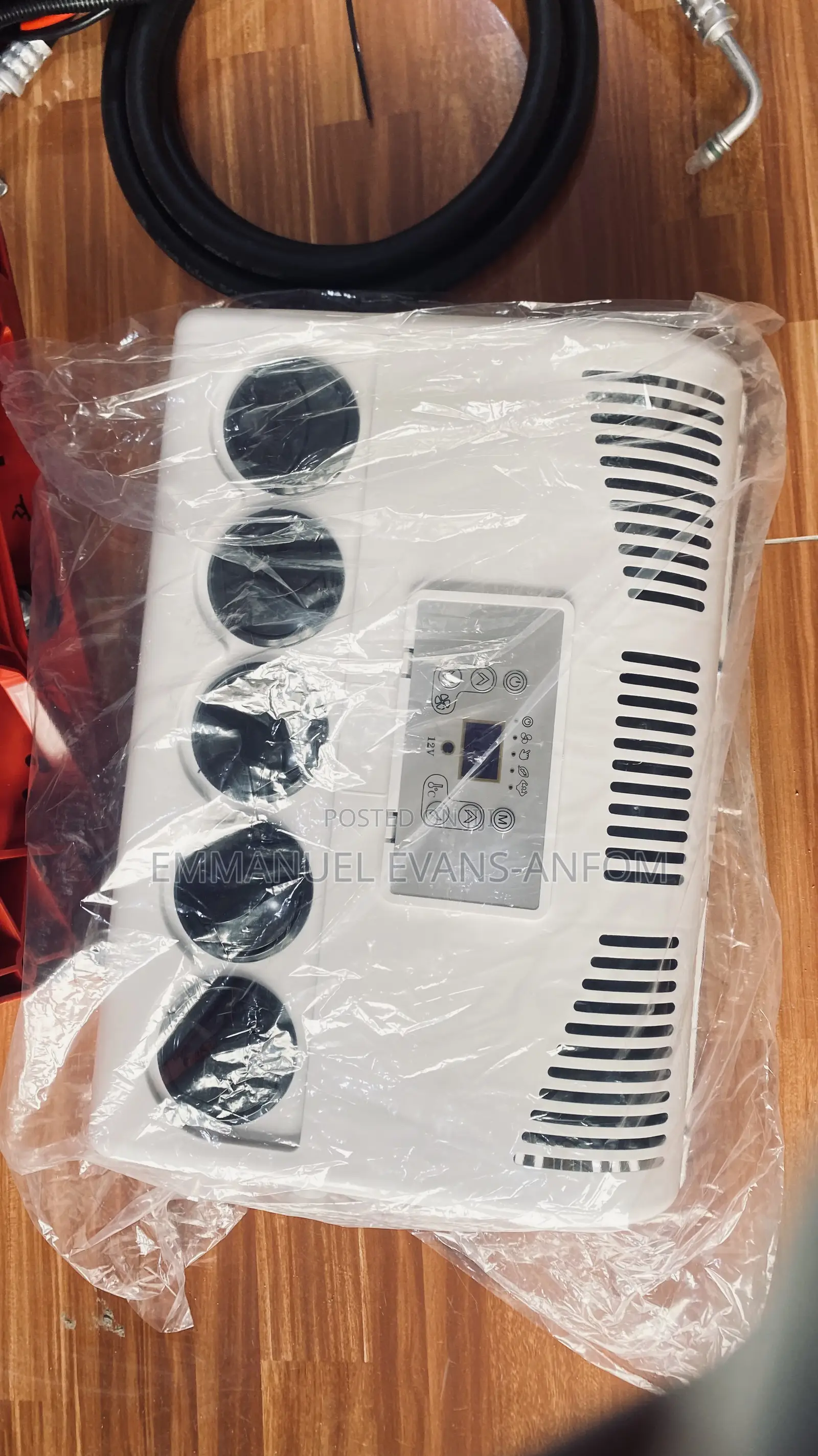 12v/24v Dc Split Airconditioner Ts-2400