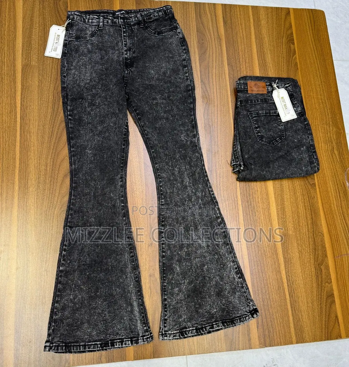 Wide Legged Ladies Jeans