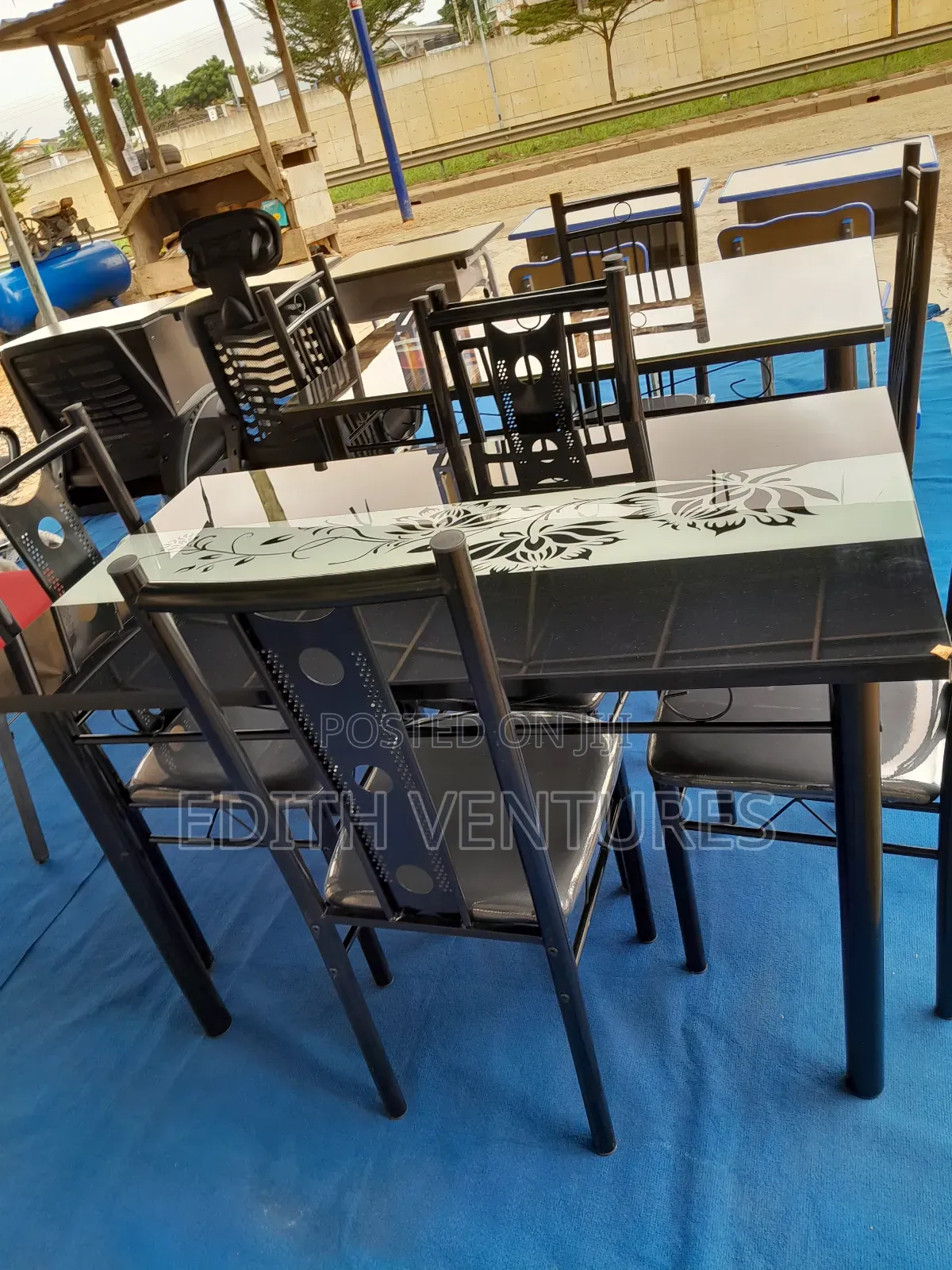 4 Seat Dining Set(4 Seater Dining Set)