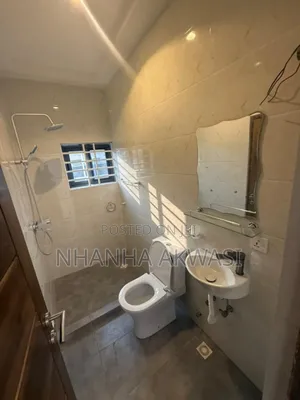 2bdrm Apartment in Community 19, Tema Metropolitan for rent