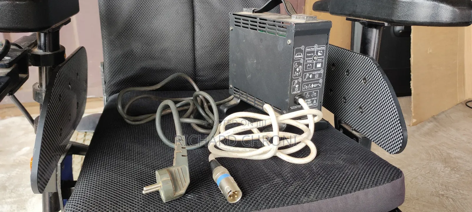 Adjustable Electronic/Electric Wheelchair