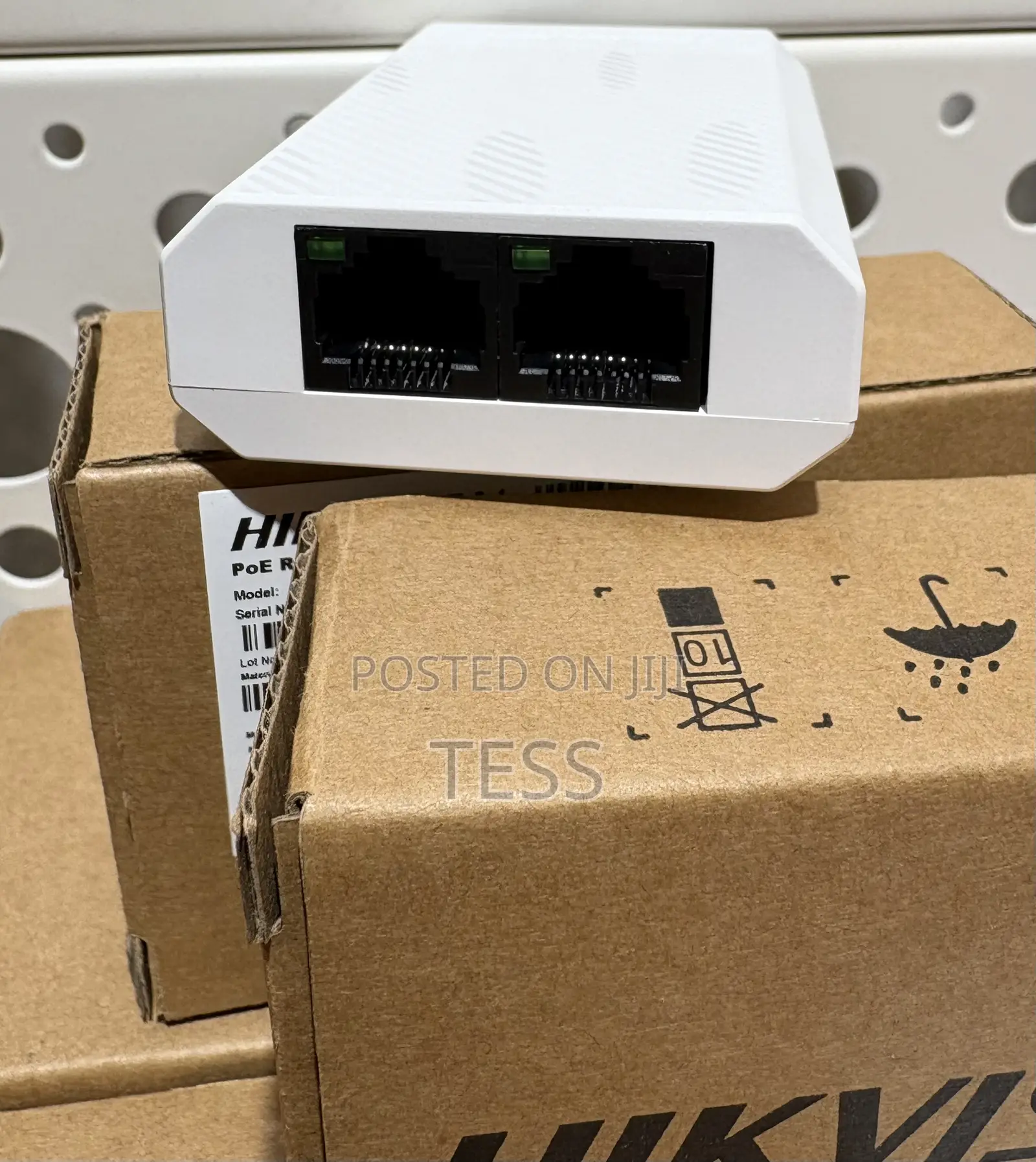 Hikvision 100mbps Poe Extender Repeater Ds-3e0103dp-E/R