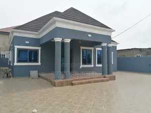 3bdrm House in Pokuase Ablekuma for sale
