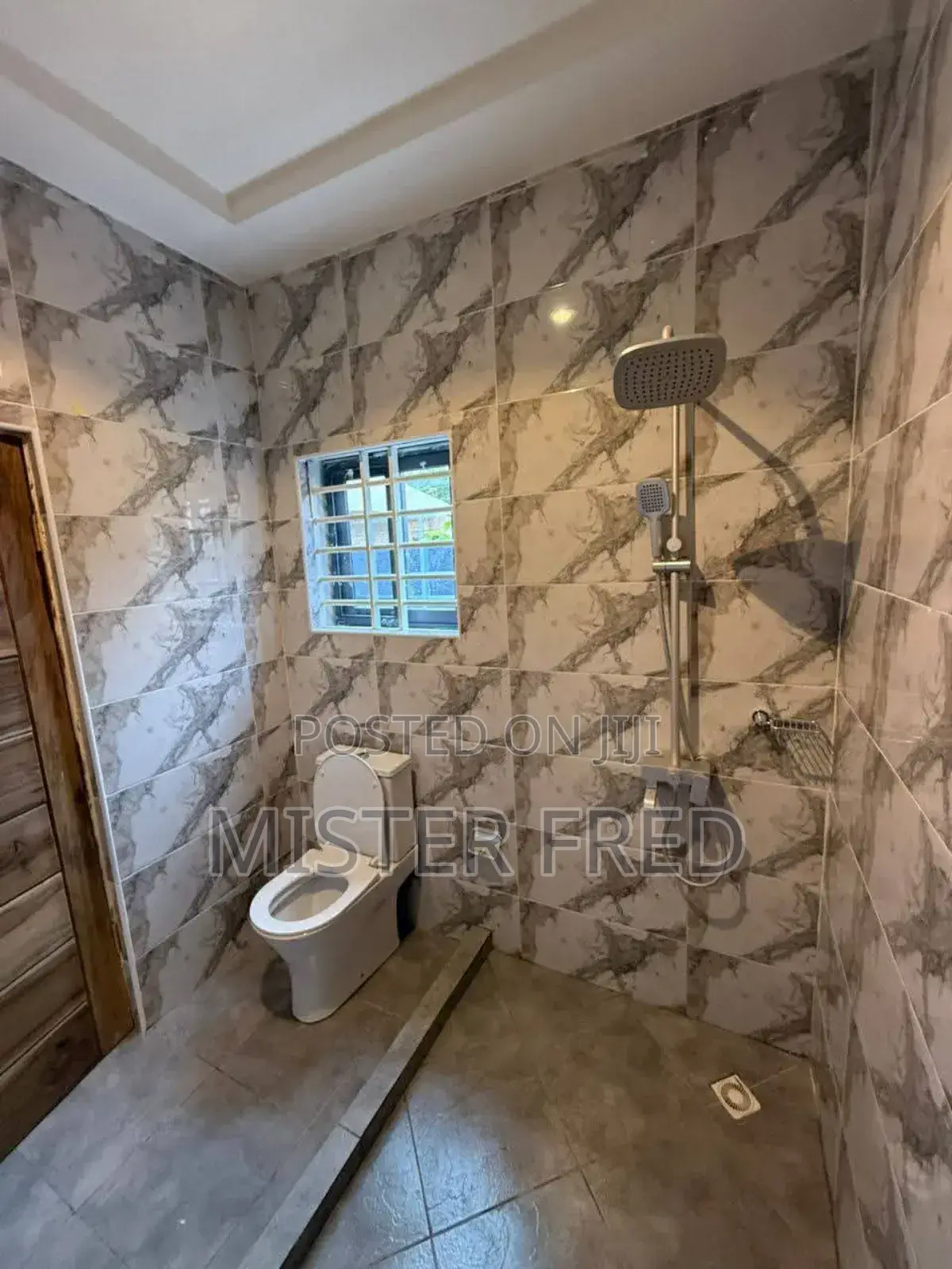 3bdrm House in Pokuase Ablekuma for sale