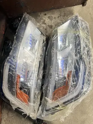 Ford Explorer 2017 Headlight