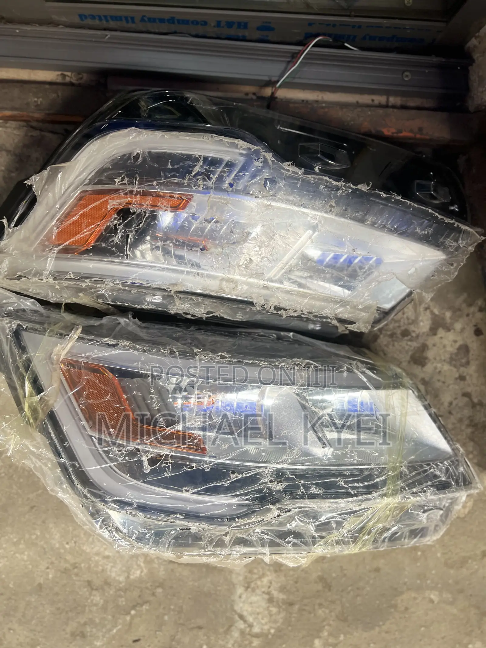 Ford Explorer 2017 Headlight