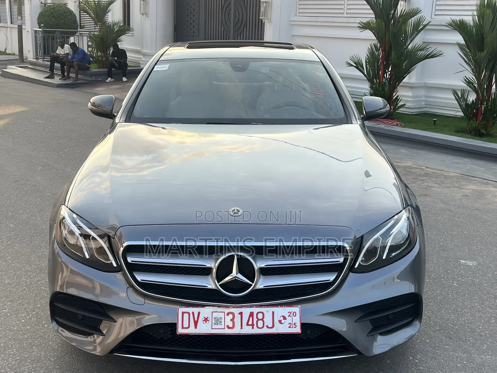 Mercedes-Benz E300 2018 Gray