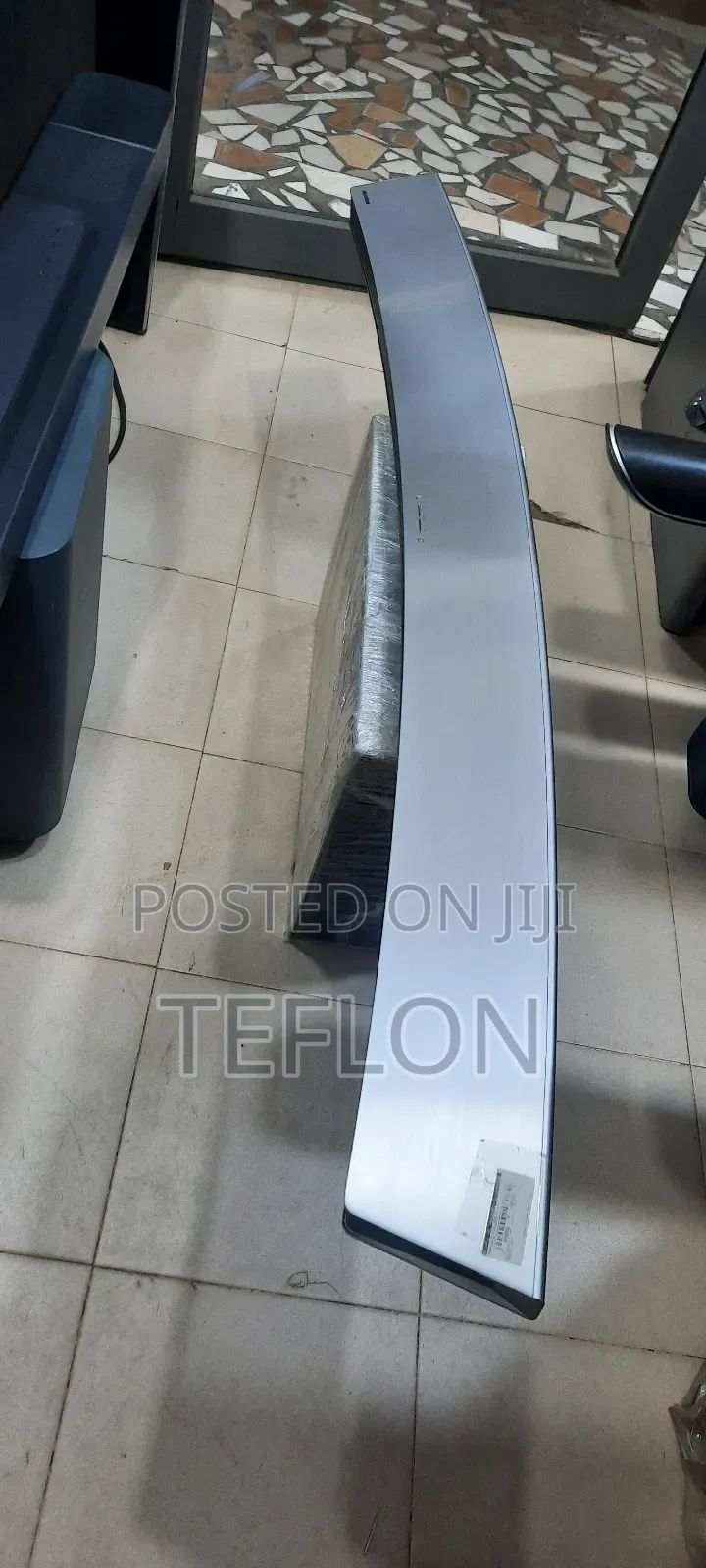 Samsung Curve Soundbar Hw-J8501 ( 65 Inches Size)