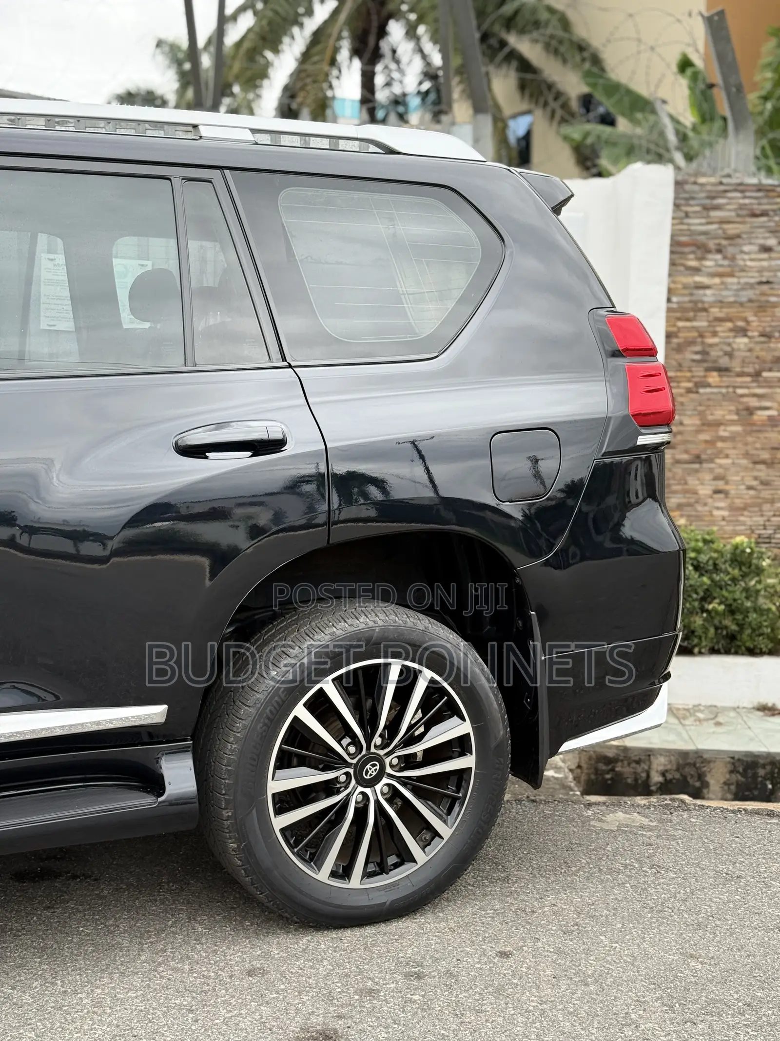 Toyota Land Cruiser Prado 2.7 2020 Black