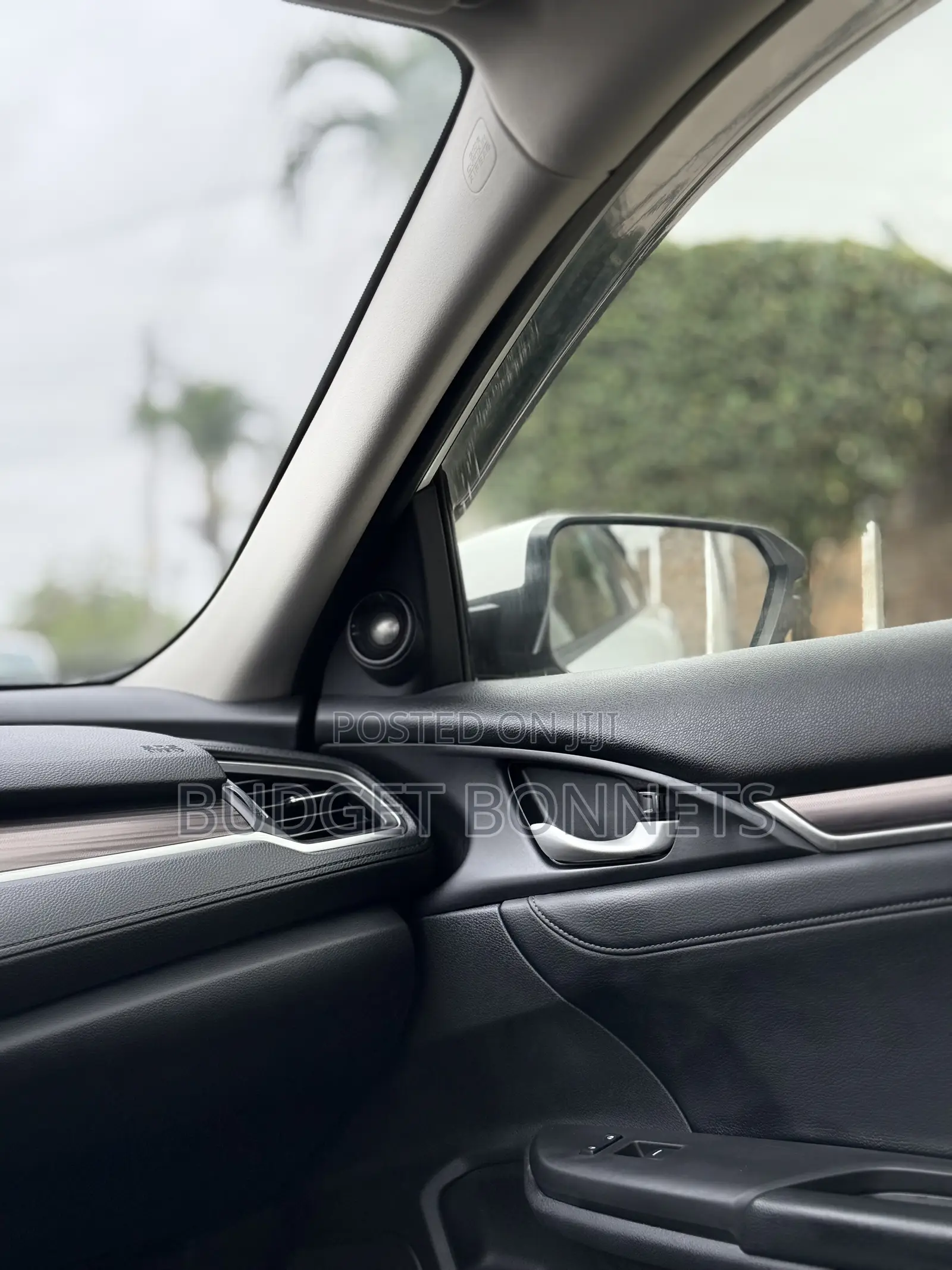 Honda Civic Touring Sedan 2019 White