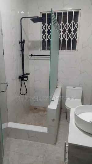 2bdrm Apartment in Kg.Franco Properties, Spintex for rent